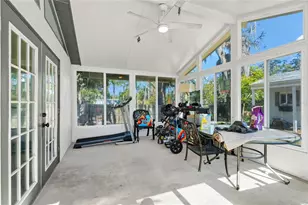 308 S Palm Ave, Howey in the Hills, FL 34737 - Photo 5