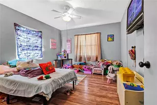 308 S Palm Ave, Howey in the Hills, FL 34737 - Photo 17