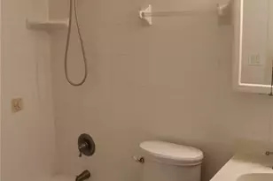 102 S Peninsula Dr, Daytona Beach, FL 32118 - Photo 9