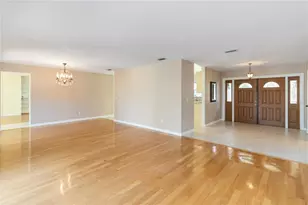 924 Wald Rd, Orlando, FL 32806 - Photo 9