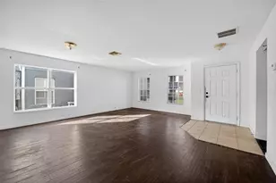 512 Flower Fields Ln, Orlando, FL 32824 - Photo 3