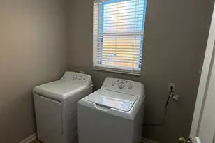 12731 Grovehurst Ave, Winter Garden, FL 34787 - Photo 9