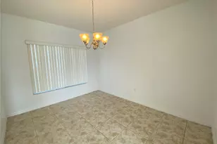 3510 Yacht Club Ct, Kissimmee, FL 34746 - Photo 3