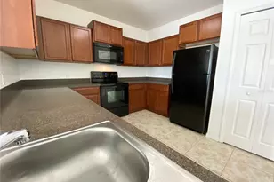 3510 Yacht Club Ct, Kissimmee, FL 34746 - Photo 5