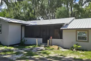 210 S 15th St, Palatka, FL 32177 - Photo 1