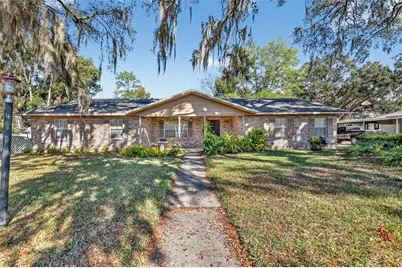 2011 NE 10th Street, Ocala, FL 34470 - Photo 1