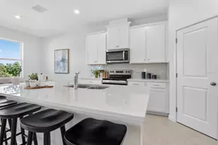 428 Free Range Dr, Groveland, FL 34736 - Photo 7