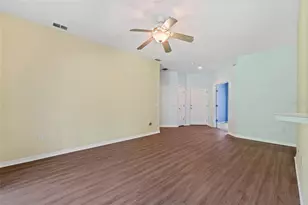 632 Portofino Dr, Kissimmee, FL 34759 - Photo 5