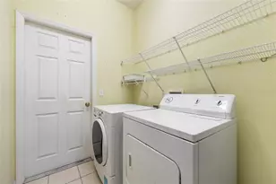 632 Portofino Dr, Kissimmee, FL 34759 - Photo 17