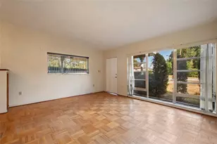 3302 S Crystal Lake Dr, Orlando, FL 32806 - Photo 11