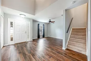 1930 Corner Glen Dr, Orlando, FL 32820 - Photo 5