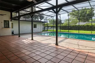 1809 Pepperidge Dr, Orlando, FL 32806 - Photo 21