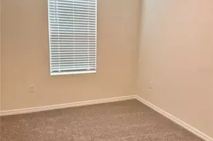 2925 Canary Ave, Davenport, FL 33837 - Photo 11