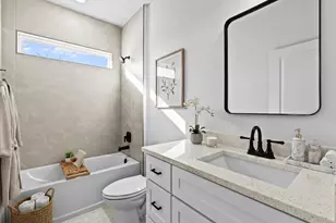 1746 Flores Ct, Orlando, FL 32811 - Photo 9