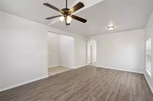 2104 Justice Ln, Saint Cloud, FL 34769 - Photo 11