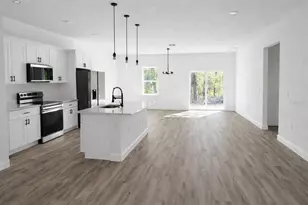 8273 N Downer Way, Citrus Springs, FL 34434 - Photo 3