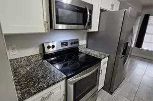 4825 Lighthouse Cir, Orlando, FL 32808 - Photo 9