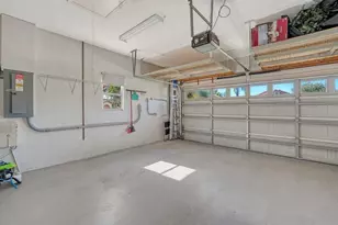 3822 Alamanda Dr, Sarasota, FL 34238 - Photo 41