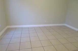 325 Sonja Cir, Davenport, FL 33897 - Photo 13