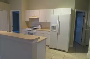 325 Sonja Cir, Davenport, FL 33897 - Photo 9