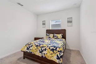 2270 Hemingway Cir, Groveland, FL 34736 - Photo 9