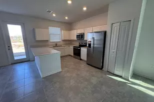 93 Nine Iron Dr, Davenport, FL 33896 - Photo 9