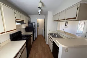 5500 Devonbriar Way, Orlando, FL 32822 - Photo 7