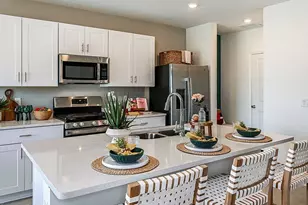 7424 Sandstone Dr, Groveland, FL 34736 - Photo 7