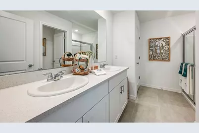 7424 Sandstone Drive, Groveland, FL 34736 - Photo 19