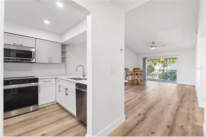 5606 Blue Shadows Court #10, Orlando, FL 32811 - Photo 7