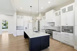 705 Largovista Dr, Oakland, FL 34787 - Photo 17