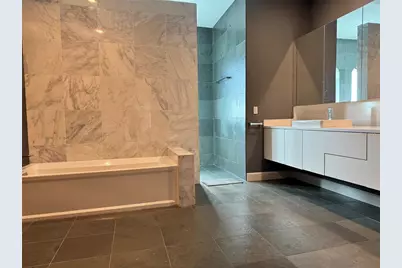 8533 S Lake Circle, Fort Myers, FL 33908 - Photo 27