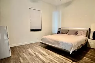 8533 S Lake Cir, Fort Myers, FL 33908 - Photo 37