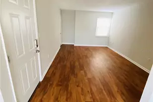 2757 L B McLeod Rd, Orlando, FL 32805 - Photo 3