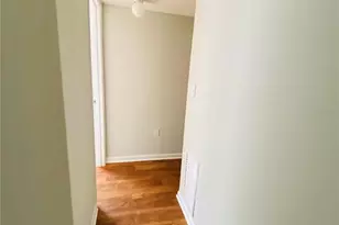 2757 L B McLeod Rd, Orlando, FL 32805 - Photo 7