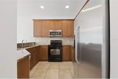 3115 Capri Isle Way, Orlando, FL 32835 - Photo 11