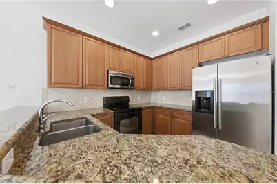 3115 Capri Isle Way, Orlando, FL 32835 - Photo 13