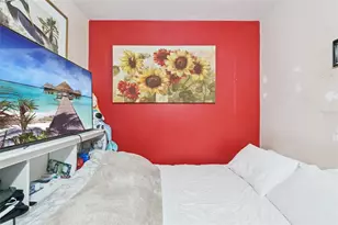 310 E Magnolia St, Kissimmee, FL 34744 - Photo 9