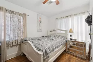 310 E Magnolia St, Kissimmee, FL 34744 - Photo 7