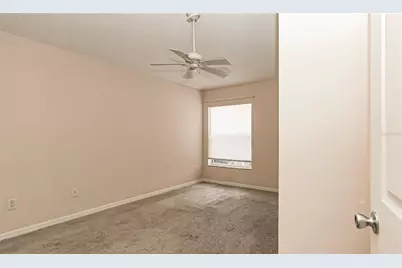 8620 SE 166th Birchbrook Loop, The Villages, FL 32162 - Photo 23