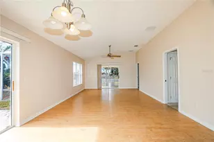 8620 SE 166th Birchbrook Loop, The Villages, FL 32162 - Photo 15