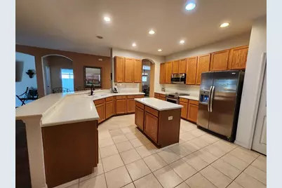 1829 Mira Lago Circle, Ruskin, FL 33570 - Photo 7