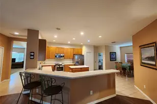 1829 Mira Lago Cir, Ruskin, FL 33570 - Photo 23