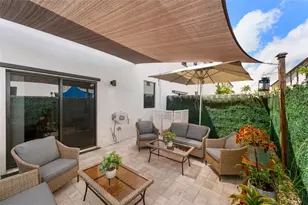 549 NE 206th Ln, Miami, FL 33179 - Photo 23