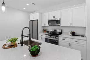 7945 N Janeaux Dr, Citrus Springs, FL 34434 - Photo 5