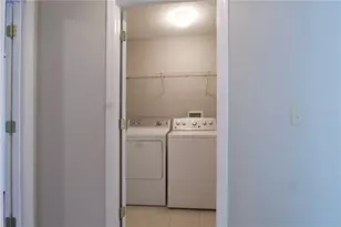 10216 Oak Crest Rd, Orlando, FL 32829 - Photo 13