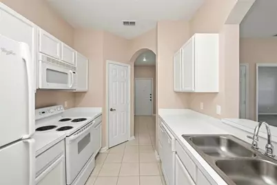 7123 Yacht Basin Avenue #317, Orlando, FL 32835 - Photo 15