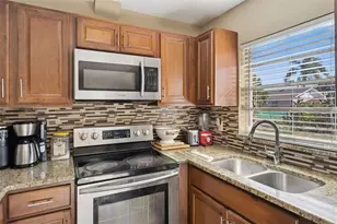 143 Mante Dr, Kissimmee, FL 34743 - Photo 5