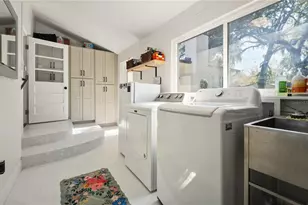 1304 Golfview St, Orlando, FL 32804 - Photo 13