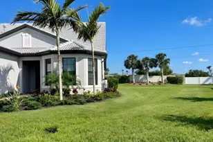 12457 Golden Sage Dr, Sarasota, FL 34238 - Photo 3